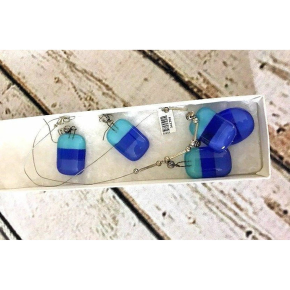 Choker Cable Necklace & Matching Earrings Set Wire Band Blue Glass Pendants - Picture 7 of 7